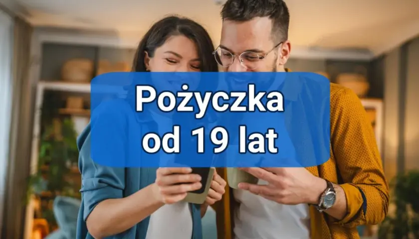 Młoda para przegląda oferty. Pożyczka dla młodych od 19 lat to szansa na realizację marzeń.