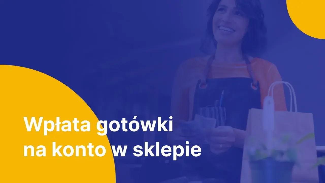 Uśmiechnięta sprzedawczyni liczy pieniądze. Wygodna wpłata gotówki na konto w sklepie.