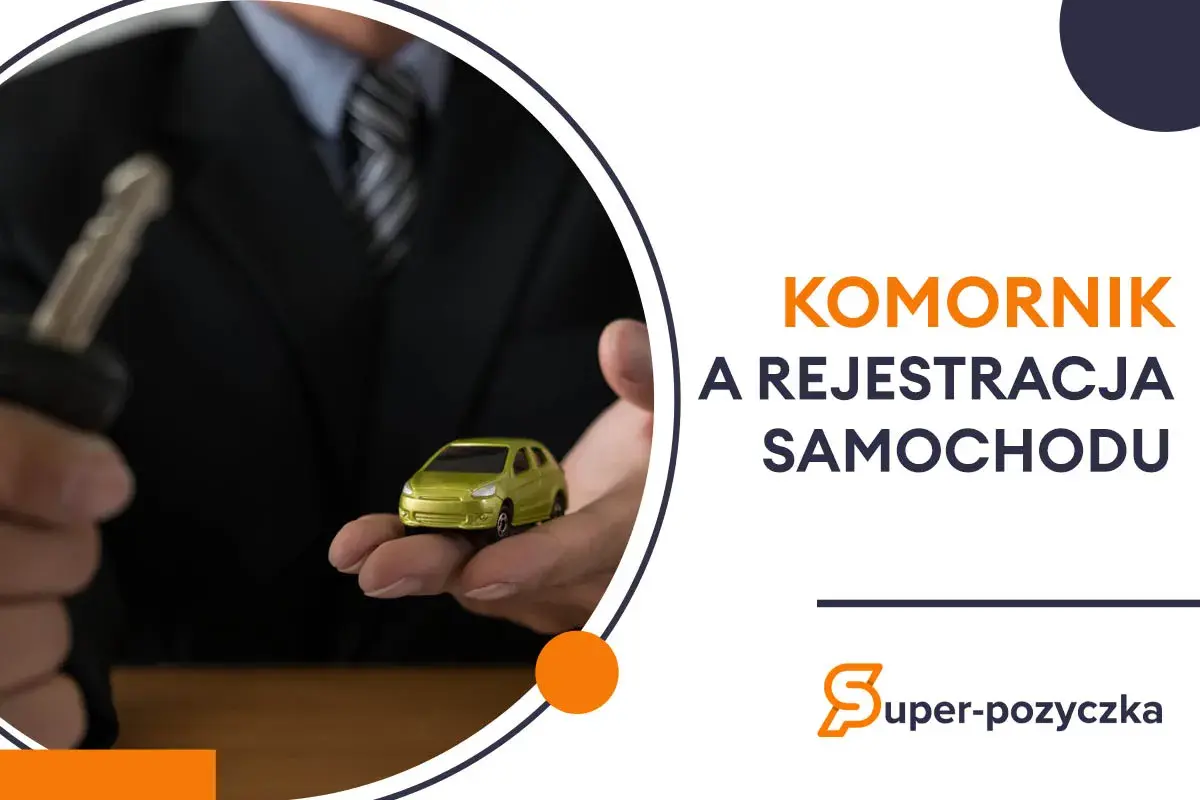 Ręka trzyma kluczyki i miniaturowy samochód. Dowiedz się, jak zarejestrować auto mając komornika.
